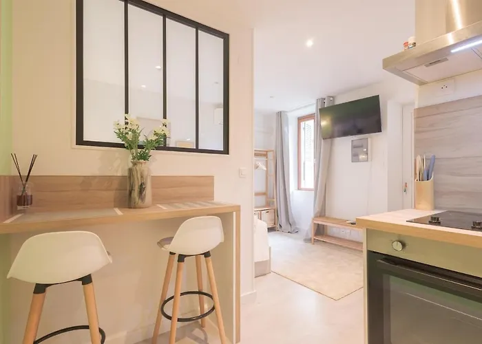 דירה Le Nid - Air Conditioning - Ground Floor